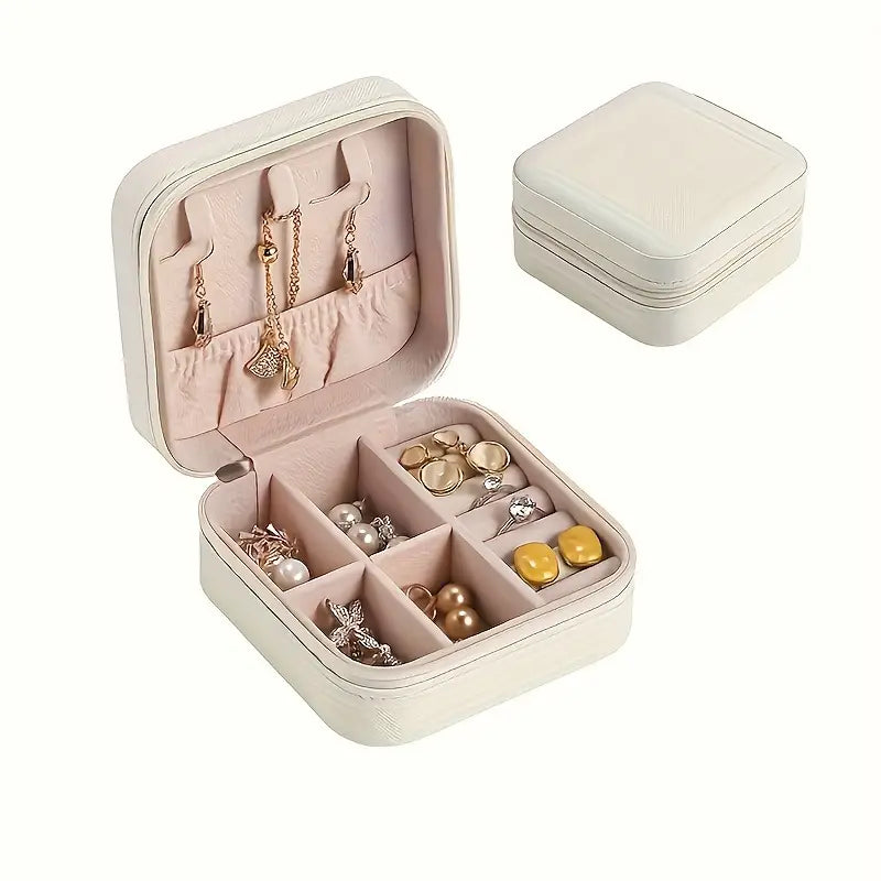 Mini Jewelry Travel Case, Portable Storage Box for Rings, Earrings & Necklaces, Random colors